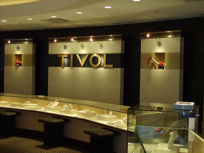 Tivol jewlery store (Plaza & Briarclif) Custom travertine, Marmorino and Venetian stucco